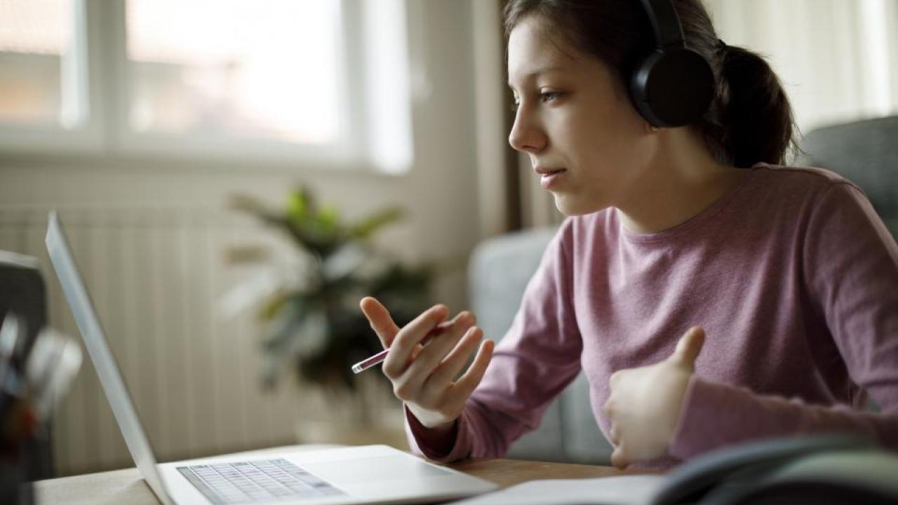 Researchers say now is the time to decrease digital divide in academic research. (Getty Images) Researchers say now is the time to decrease digital divide in academic research.